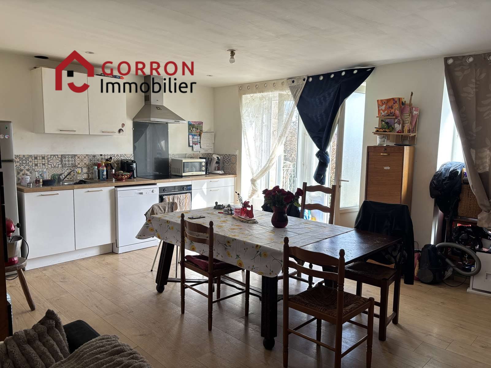 Maison à vendre, 77m², Gorron
