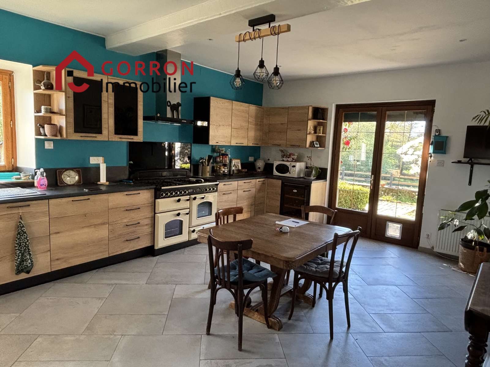 Maison à vendre, 177m², Saint-Berthevin-la-Tannière