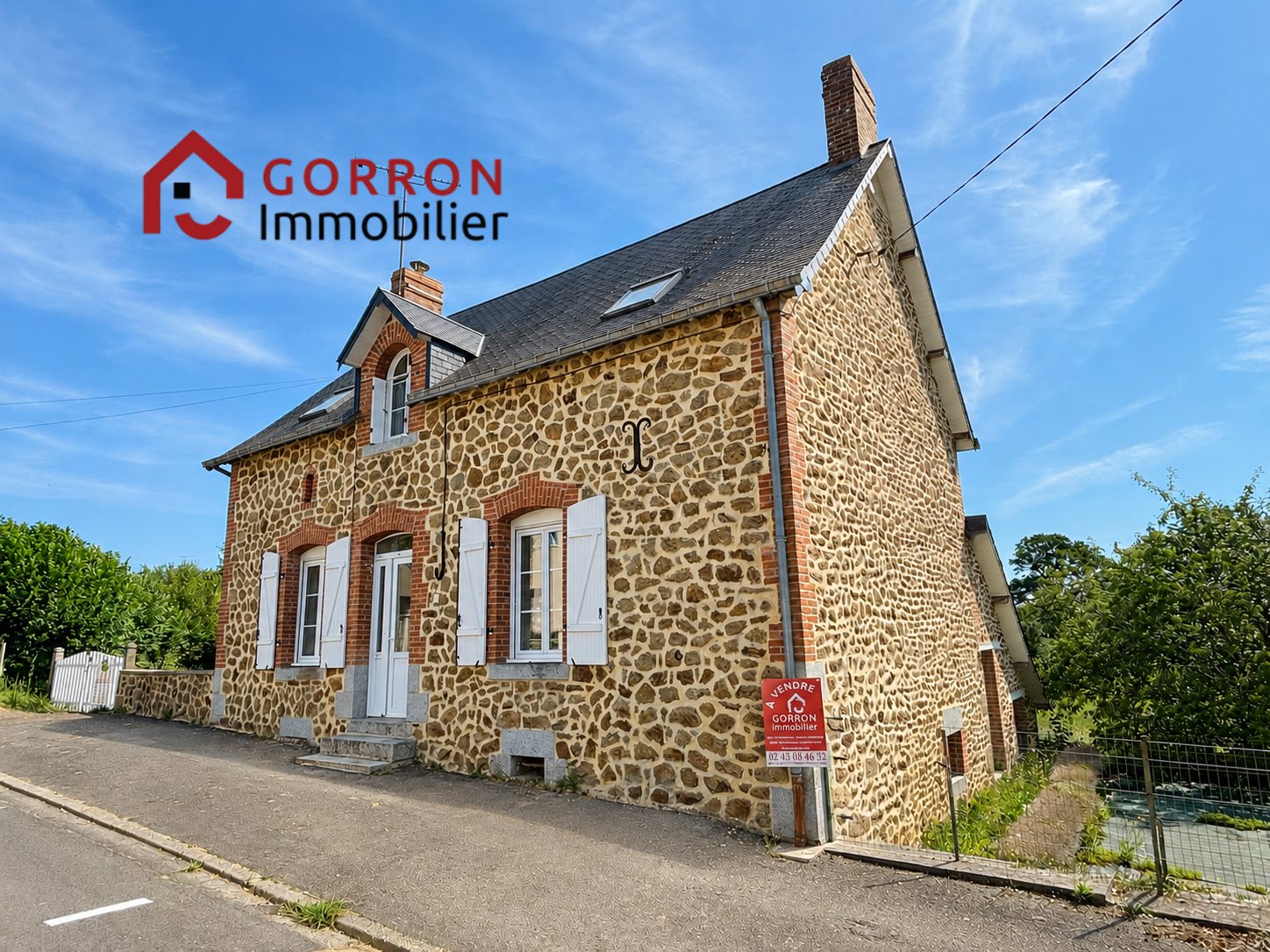 Maison à vendre, 93m², Carelles