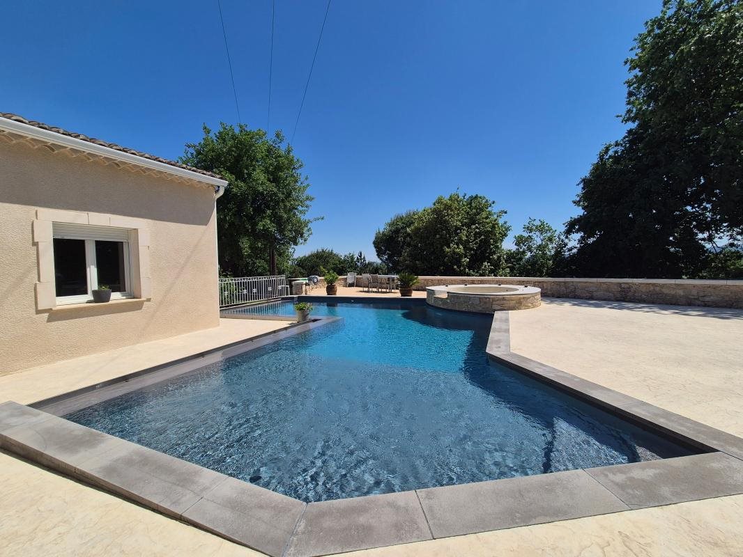 Maison à vendre, 257m², Saint-Martin-d'Ardèche