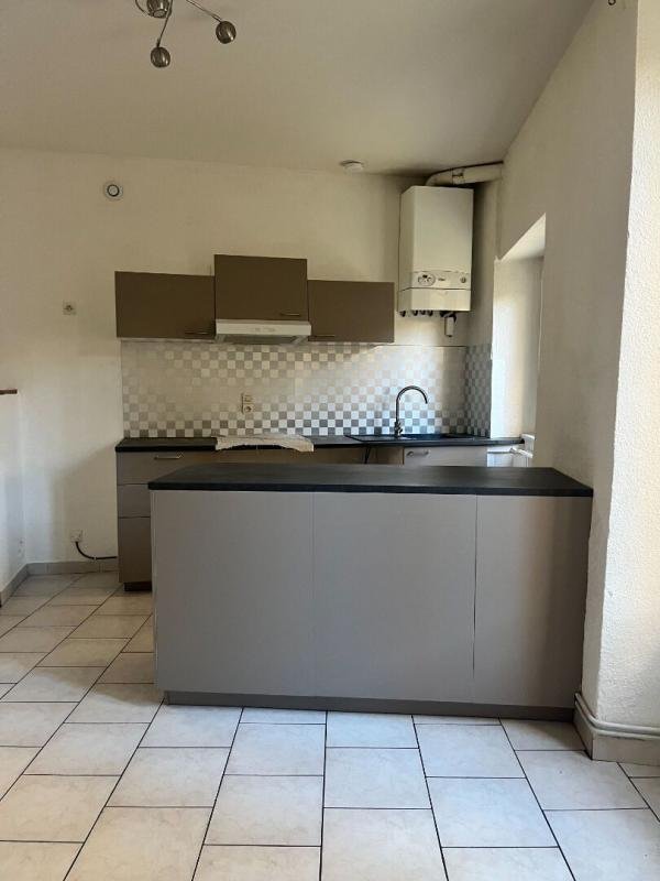 Appartement à louer, 62m², Pont-Saint-Esprit