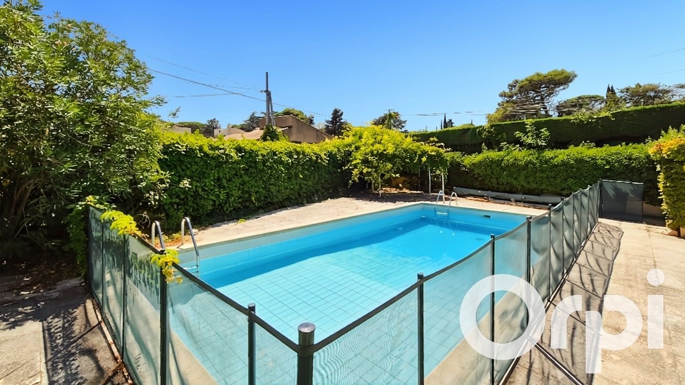Maison à vendre, 175m², Pont-Saint-Esprit