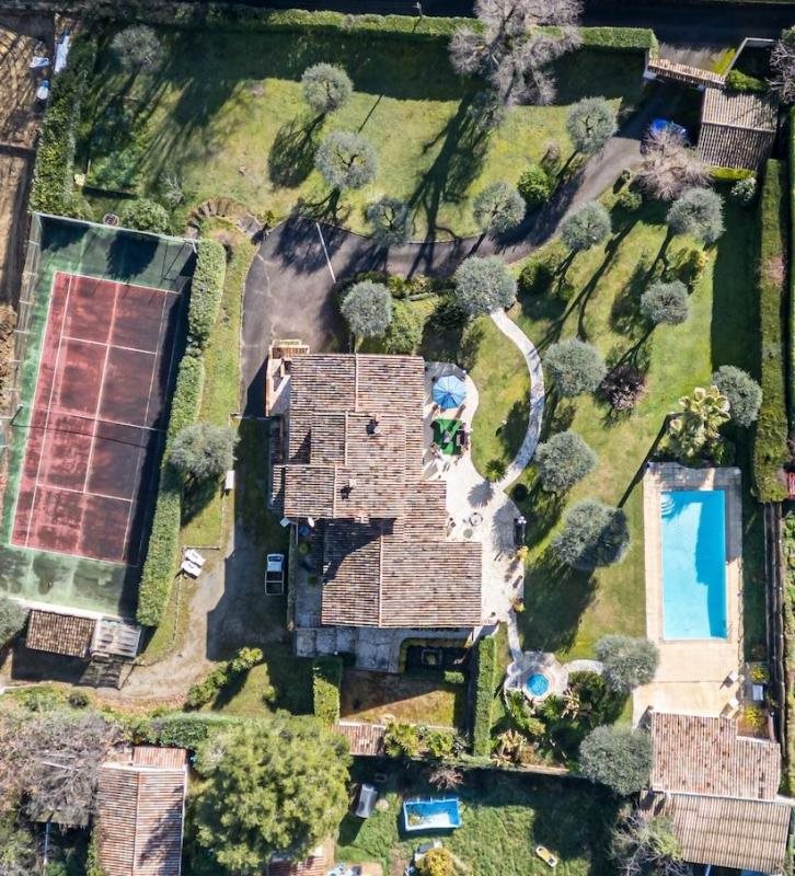 Maison à vendre, 300m², La Gaude