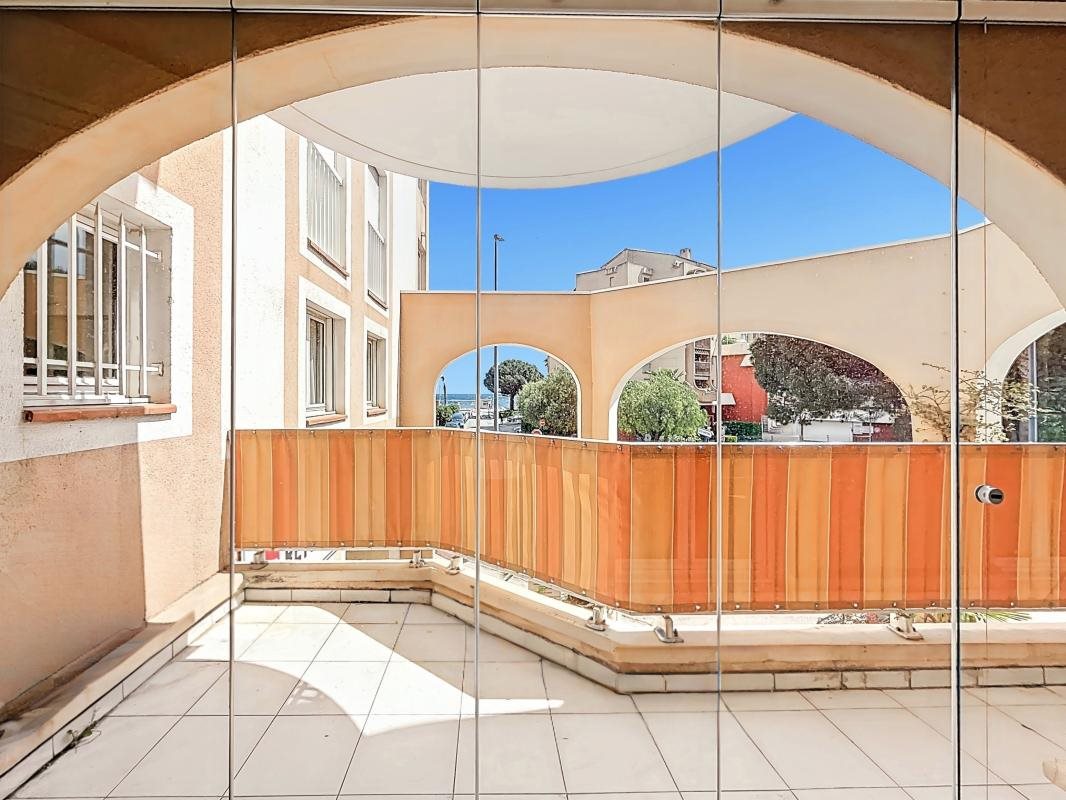 Appartement à vendre, 57m², Fréjus