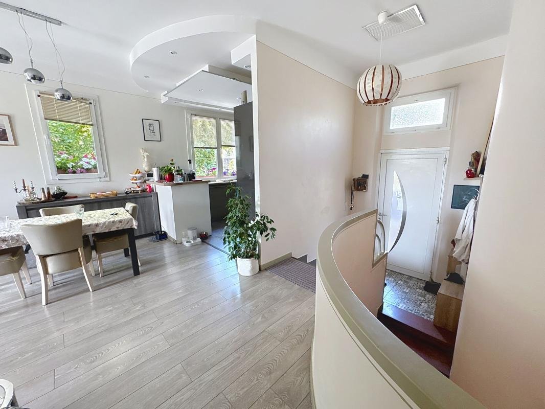 Maison à vendre, 153m², Fréjus