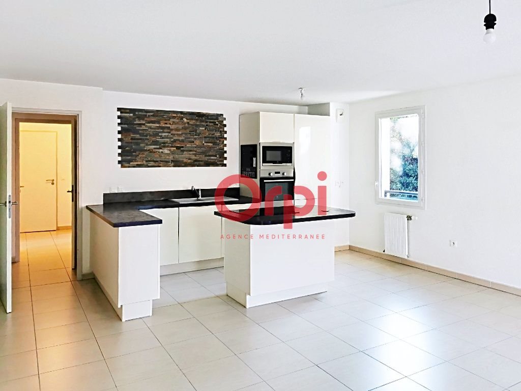 Appartement à louer, 65m², Fréjus