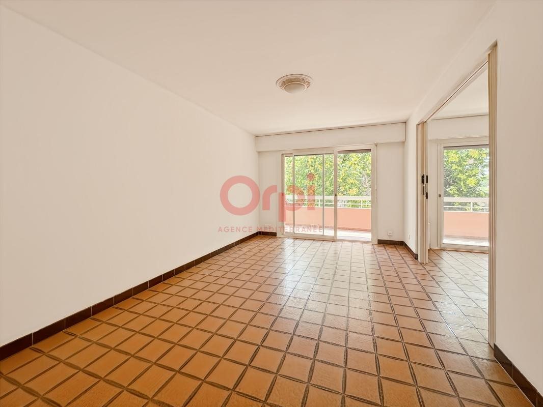 Appartement à louer, 56m², Fréjus