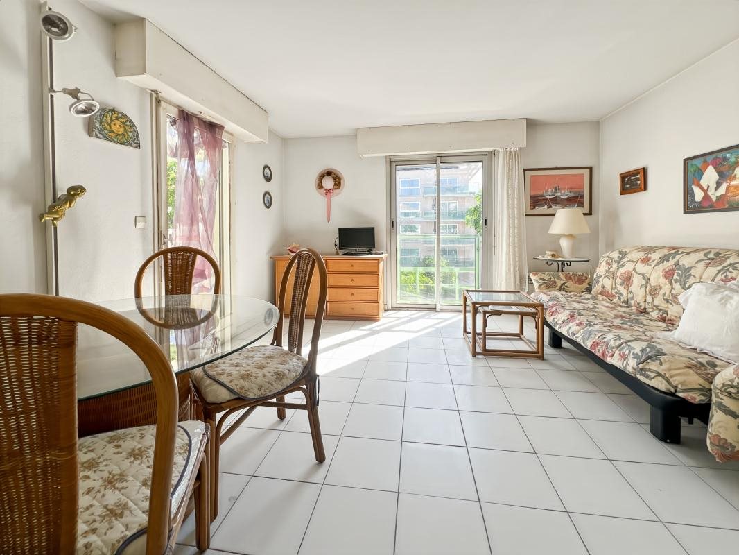 Appartement à vendre, 28m², Fréjus