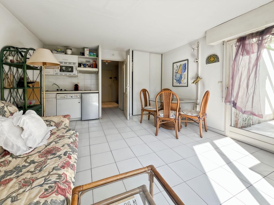 Appartement à vendre, 28m², Fréjus