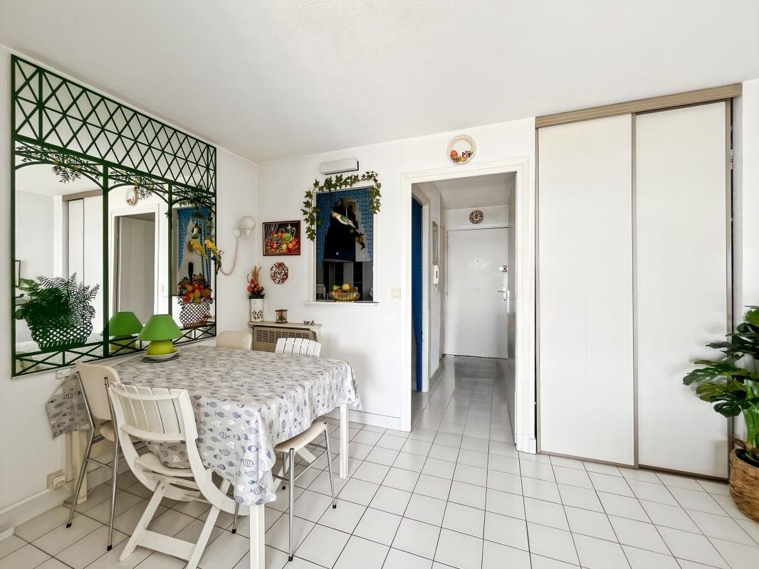 Appartement à vendre, 27m², Fréjus