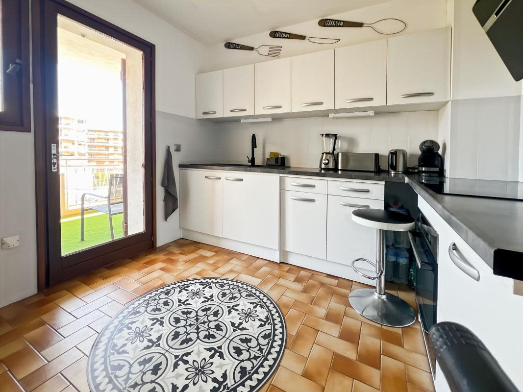 Appartement à vendre, 69m², Saint-Raphaël