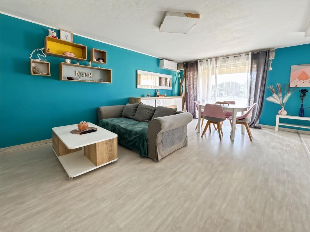Appartement à vendre, 69m², Fréjus