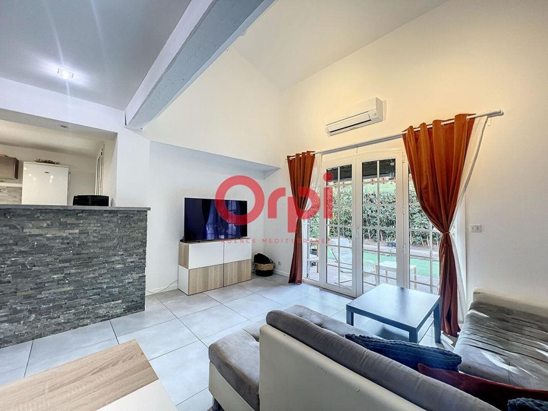 Maison à louer, 77m², Saint-Raphaël