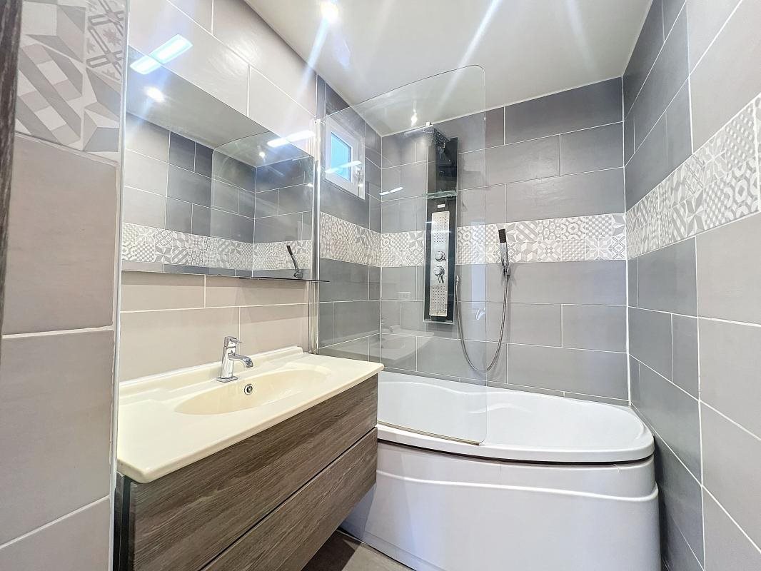Appartement à vendre, 52m², Saint-Raphaël