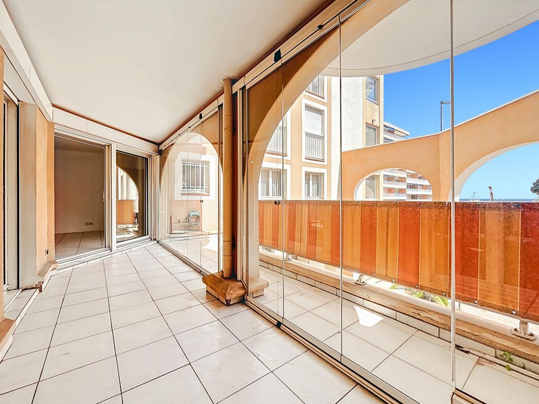 Appartement à vendre, 57m², Fréjus