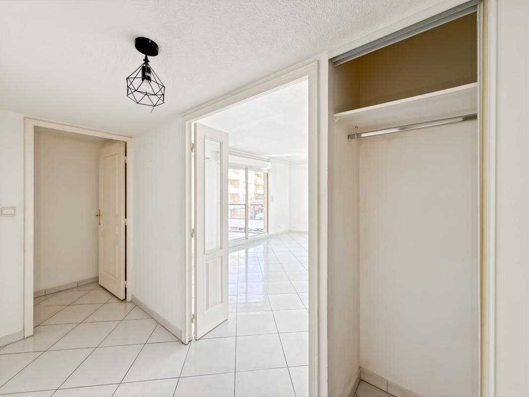 Appartement à vendre, 77m², Saint-Raphaël
