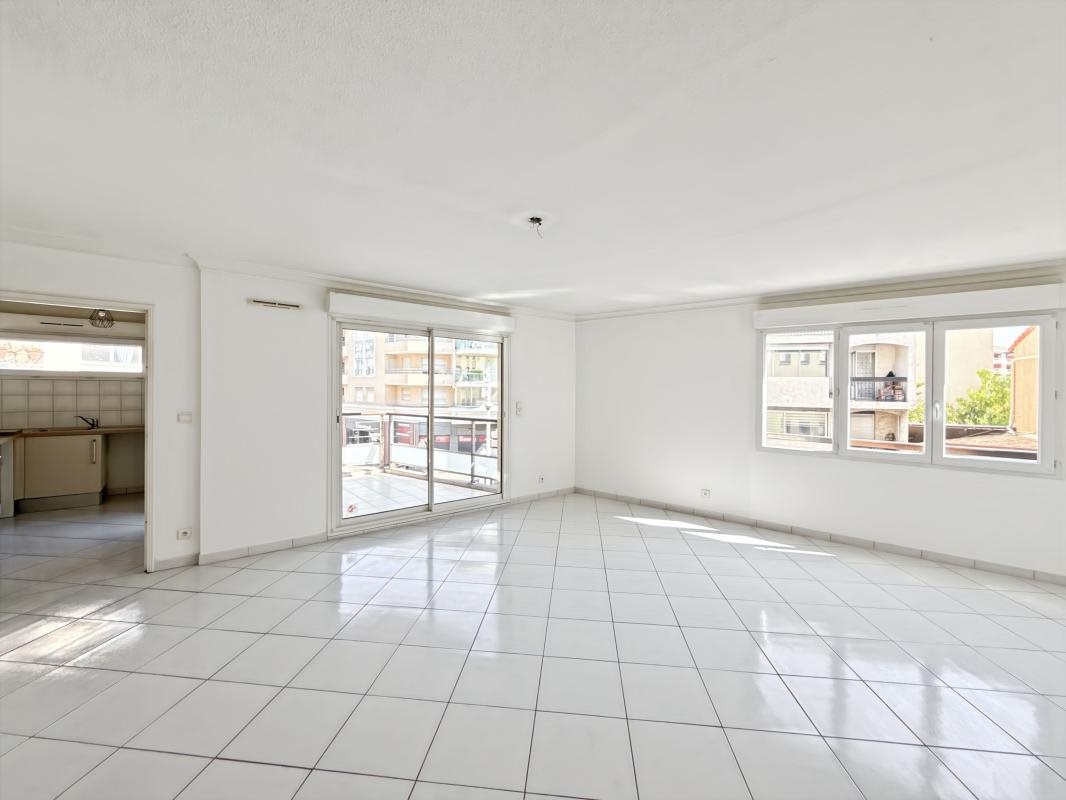 Appartement à vendre, 77m², Saint-Raphaël