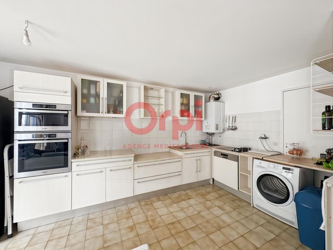 Appartement à louer, 78m², Fréjus