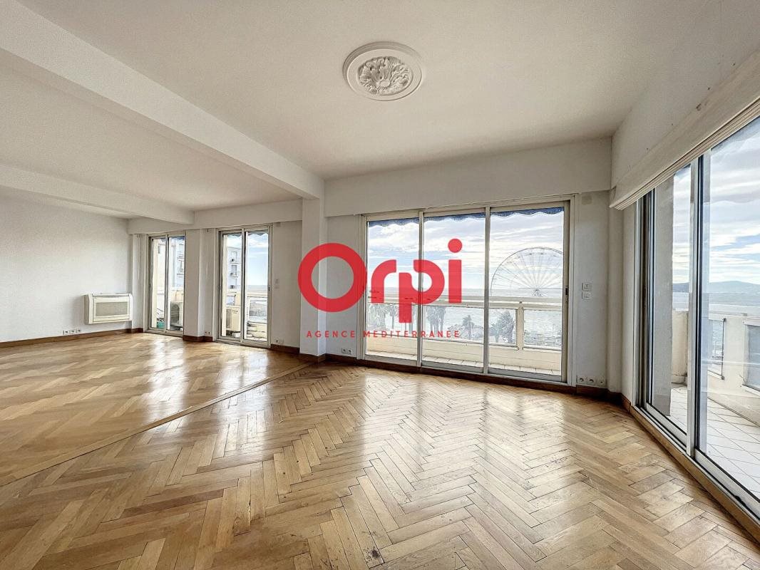 Appartement à louer, 114m², Saint-Raphaël
