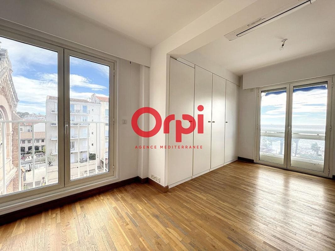 Appartement à louer, 114m², Saint-Raphaël
