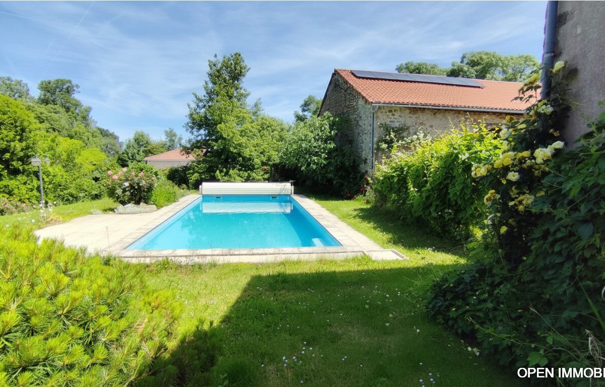 Maison à vendre, 254m², Le Vigen