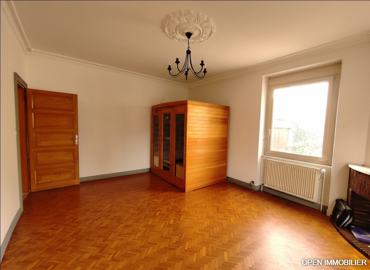Maison à vendre, 176m², Saint-Laurent-sur-Gorre