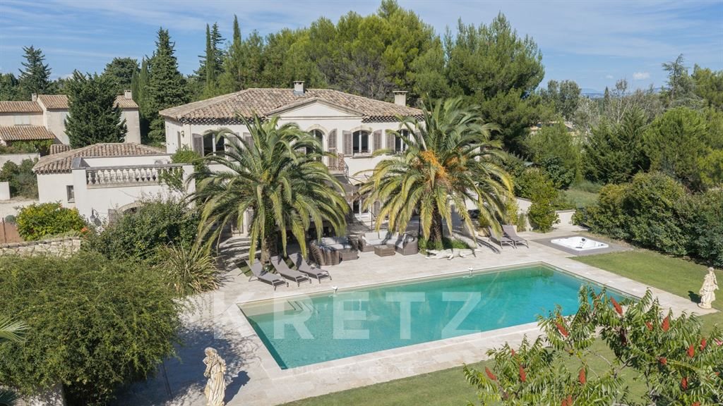 Maison à vendre, 300m², Saint-Rémy-de-Provence