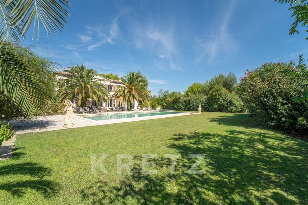 Maison à vendre, 300m², Saint-Rémy-de-Provence
