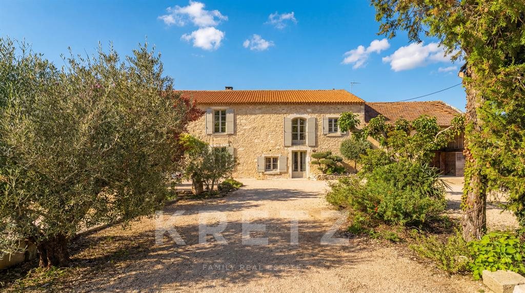 Maison à vendre, 495m², Saint-Rémy-de-Provence