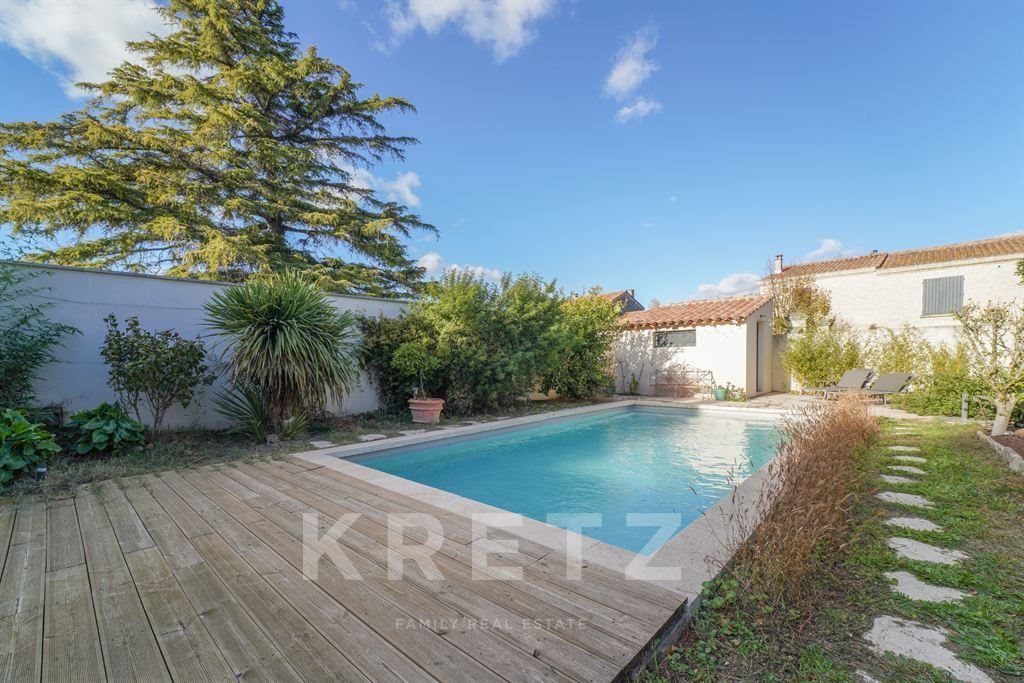 Maison à vendre, 211m², Eyragues