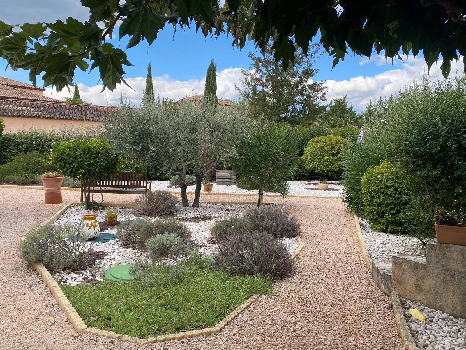 Maison à vendre, 4m², Flayosc