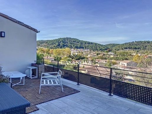 Maison 5 pièces 152 m² · à Clermont-l'Hérault · 152 m² · 479 000 €