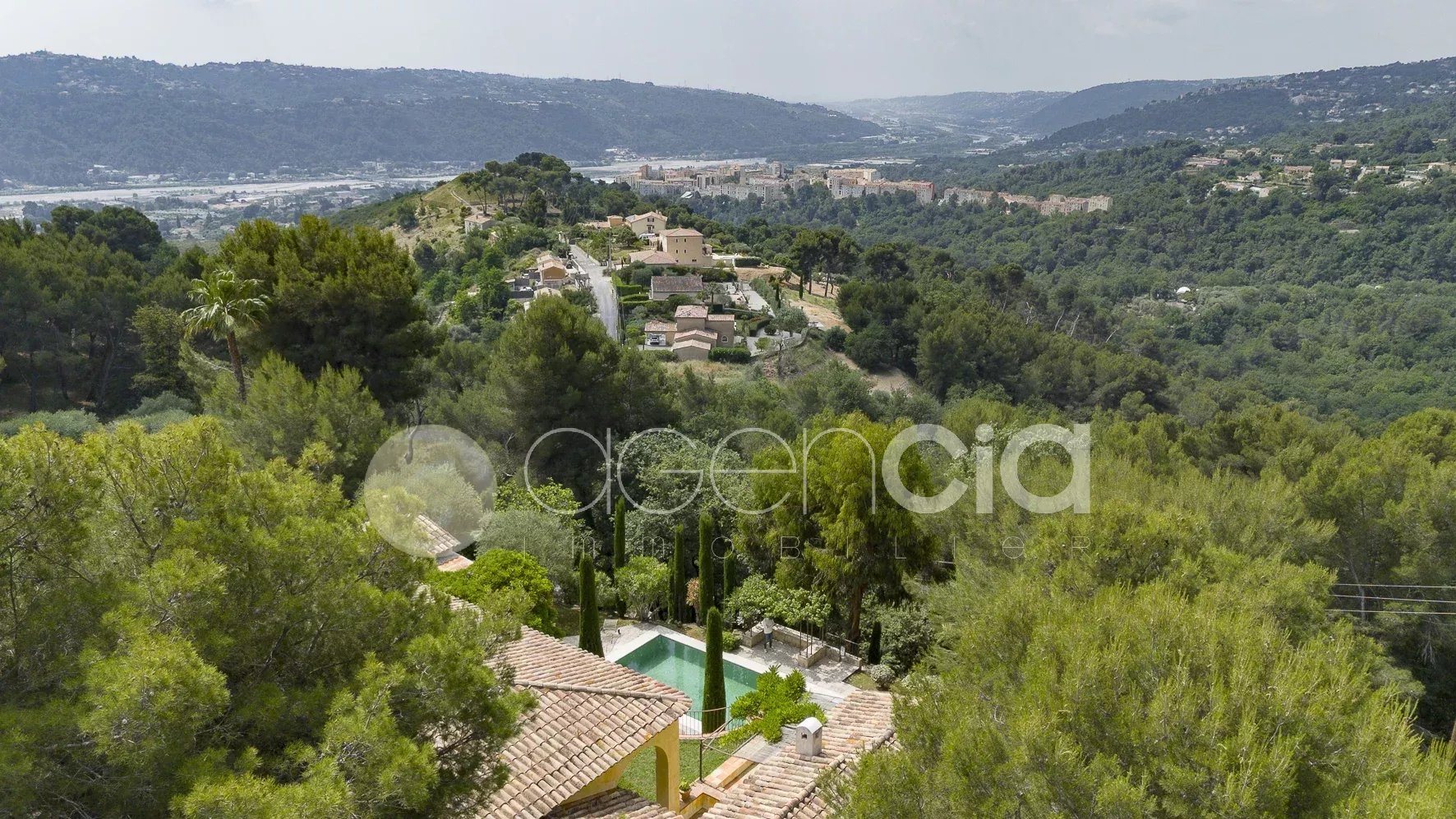 Maison à vendre, 250m², Carros