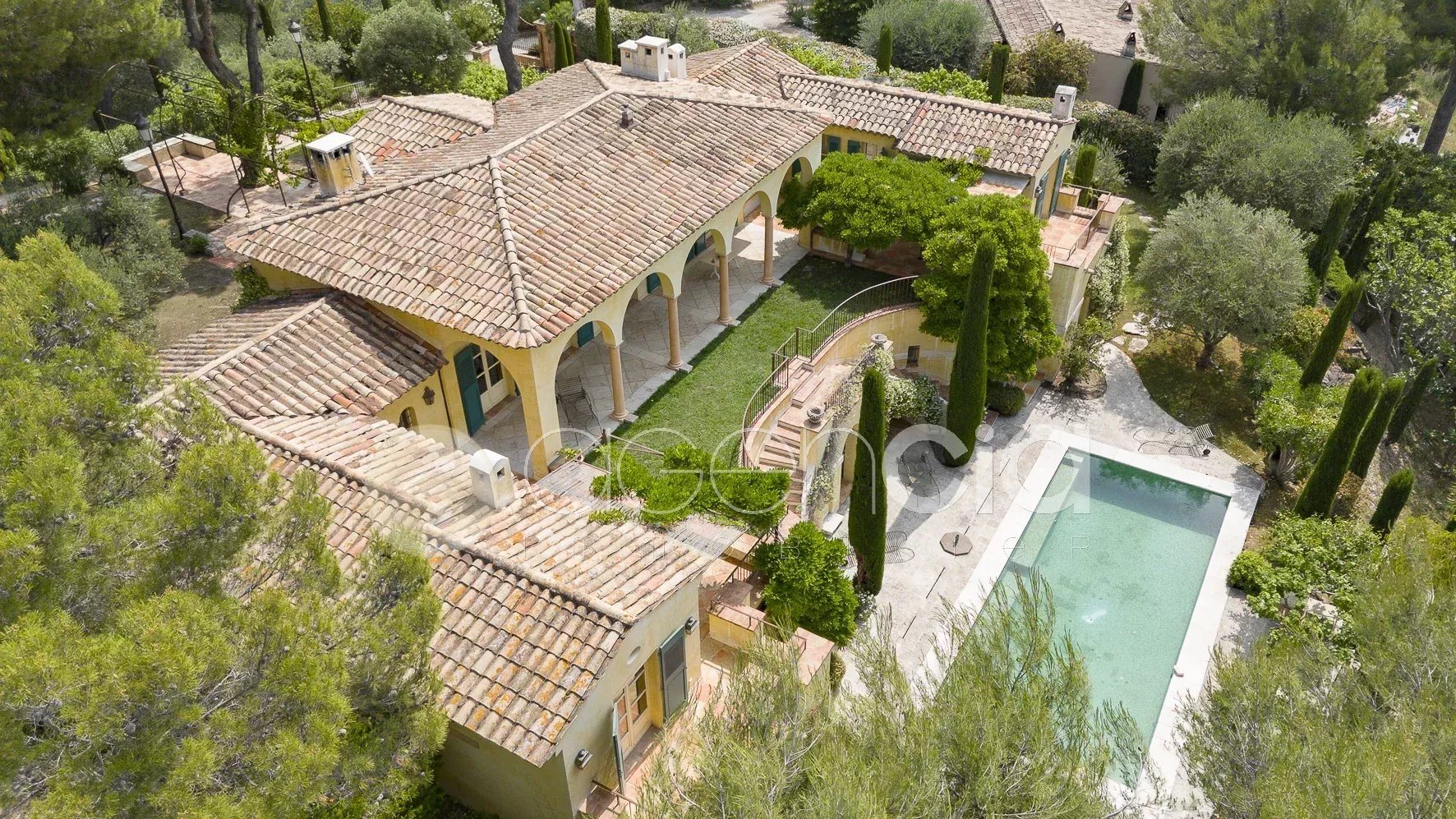 Maison à vendre, 250m², Carros