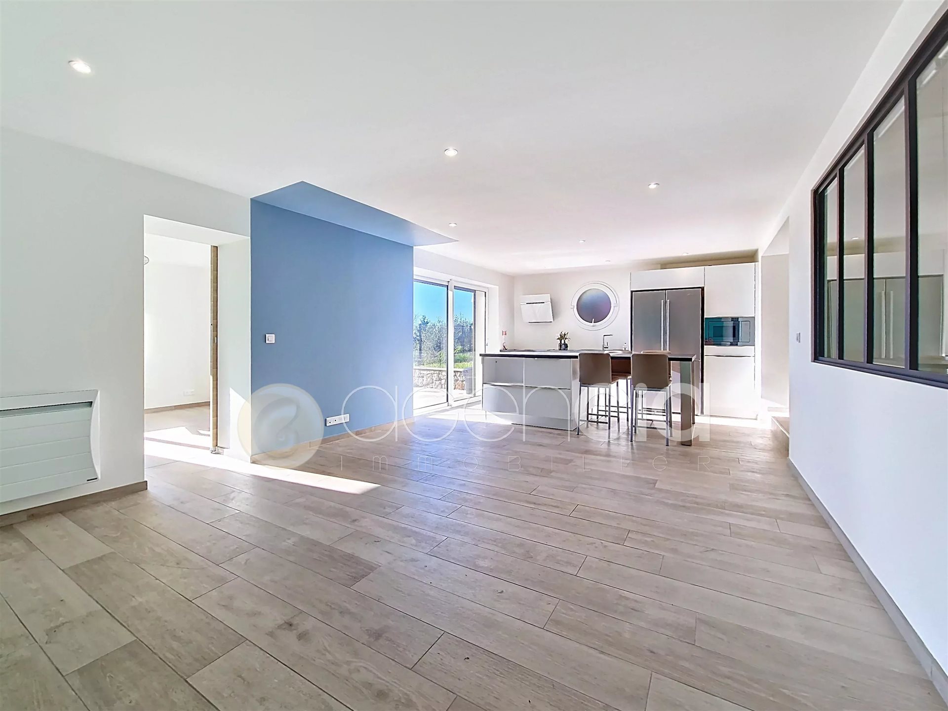 Appartement à vendre, 74m², Spéracèdes