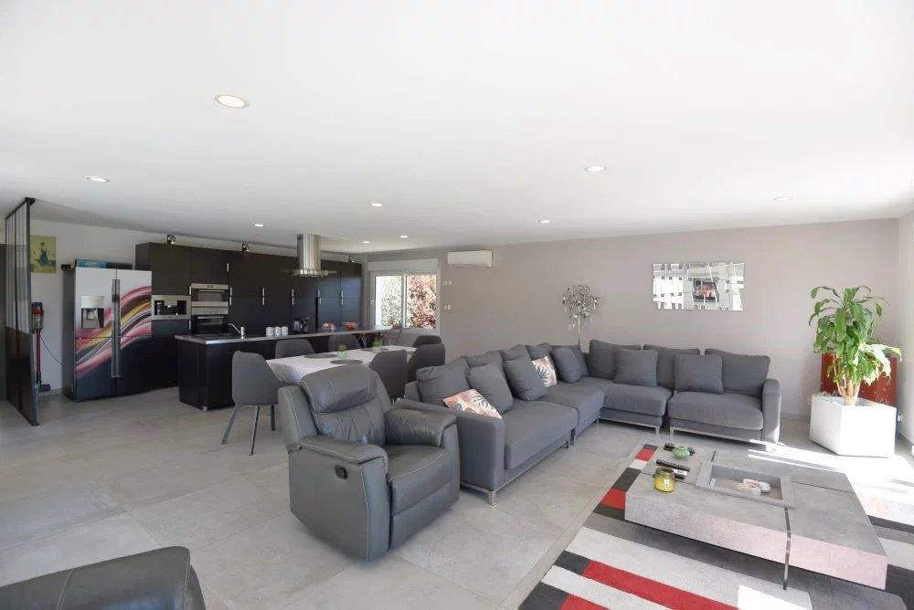 Maison à vendre, 180m², Bagnols-en-Forêt