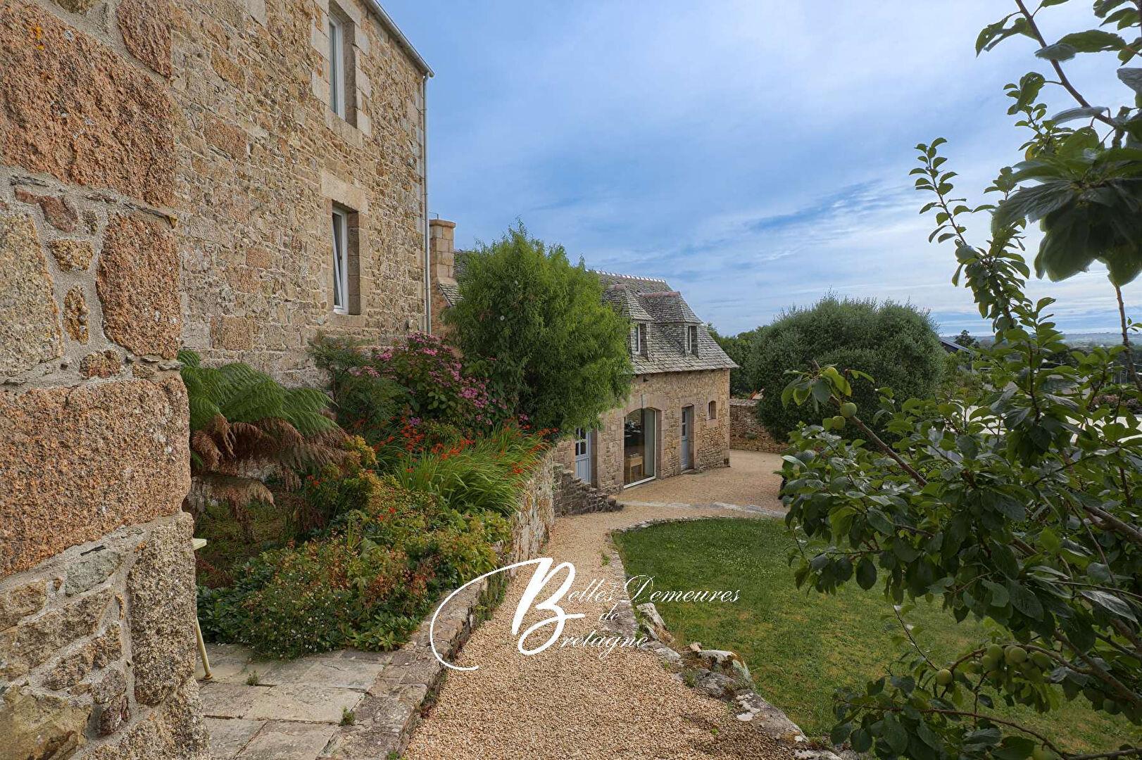 Maison à vendre, 350m², Perros-Guirec