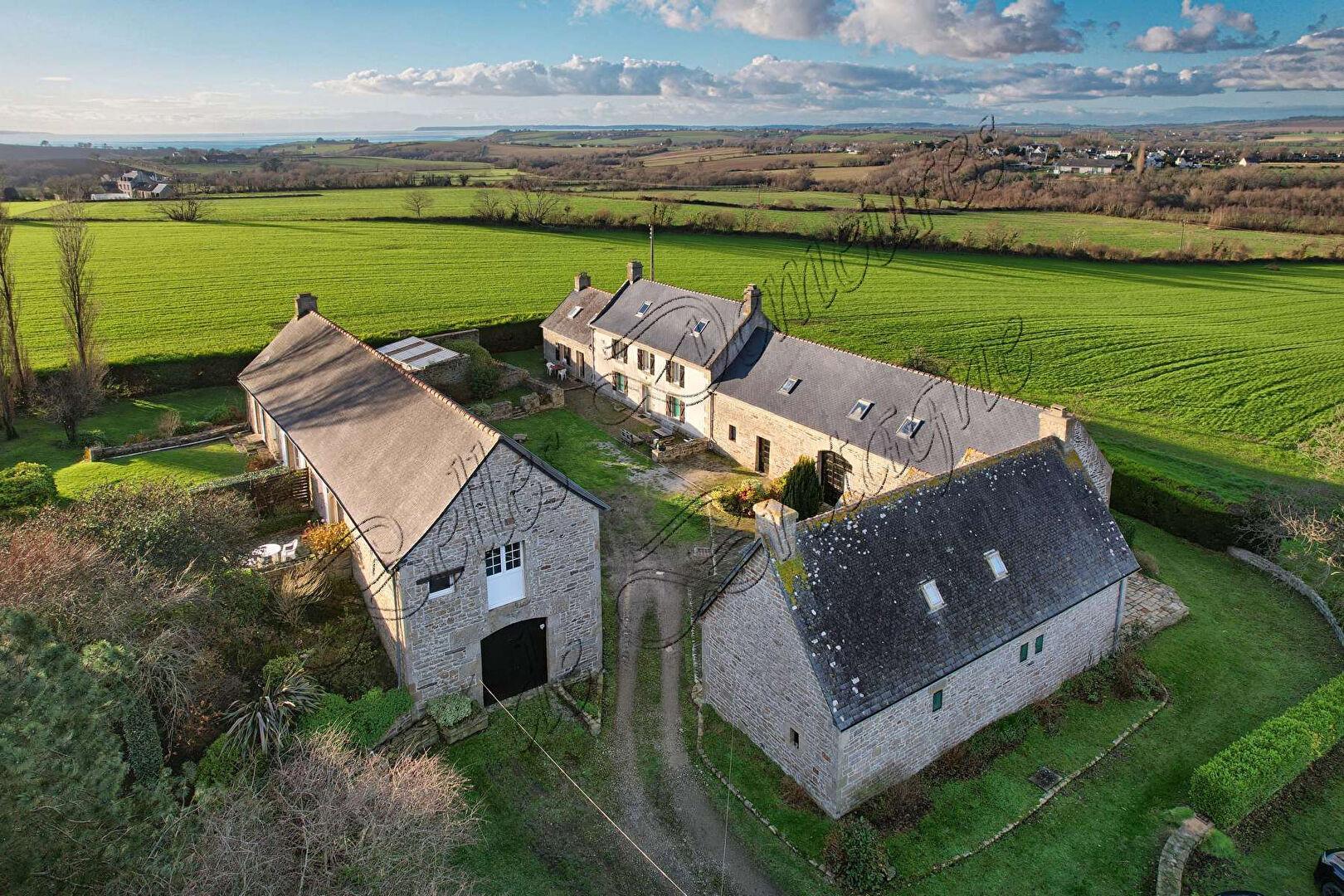 Maison à vendre, 340m², Locronan