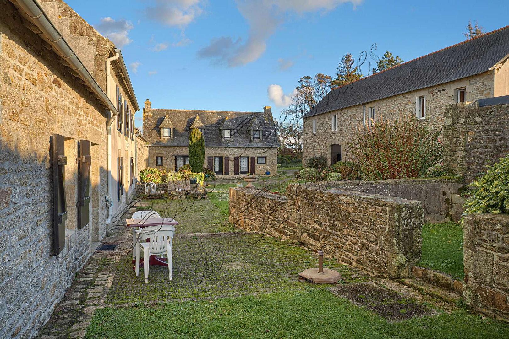 Maison à vendre, 340m², Locronan
