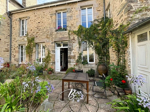 Maison 7 pièces 170 m² · à Dinan · 170 m² · 598 000 €