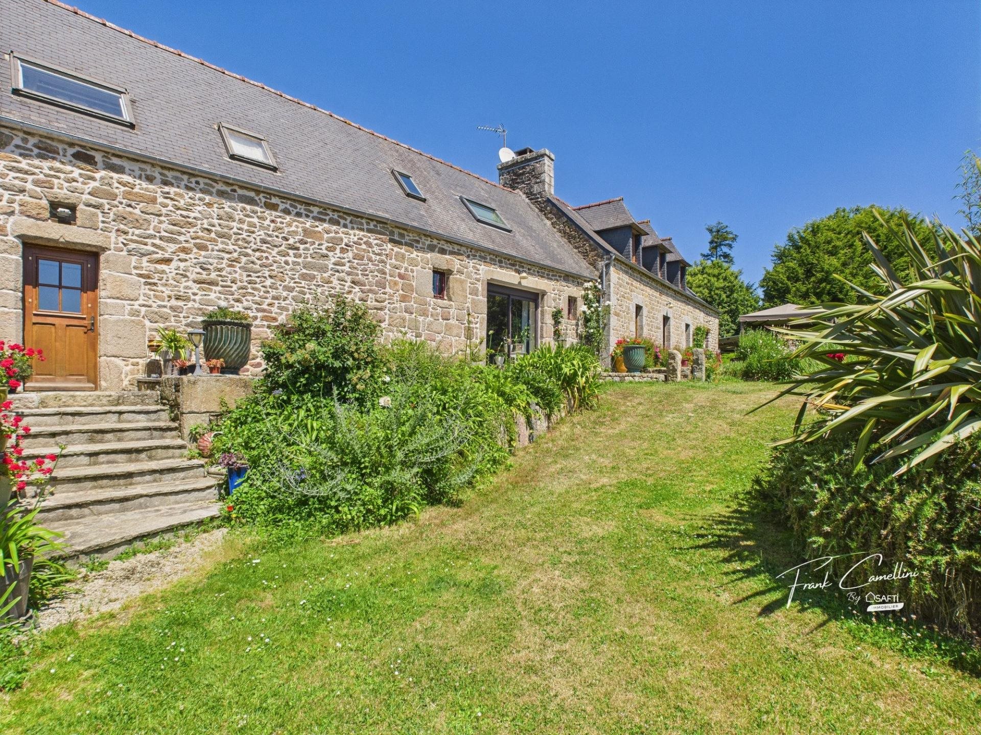 Maison à vendre, 166m², Plouaret
