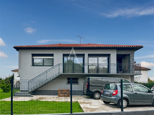 Maison 5 pièces 137 m² · à Montayral · 137 m² · 180 500 €