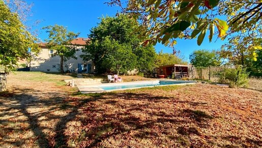 Maison 6 pièces 216 m² · à Monsempron-Libos · 216 m² · 270 000 €