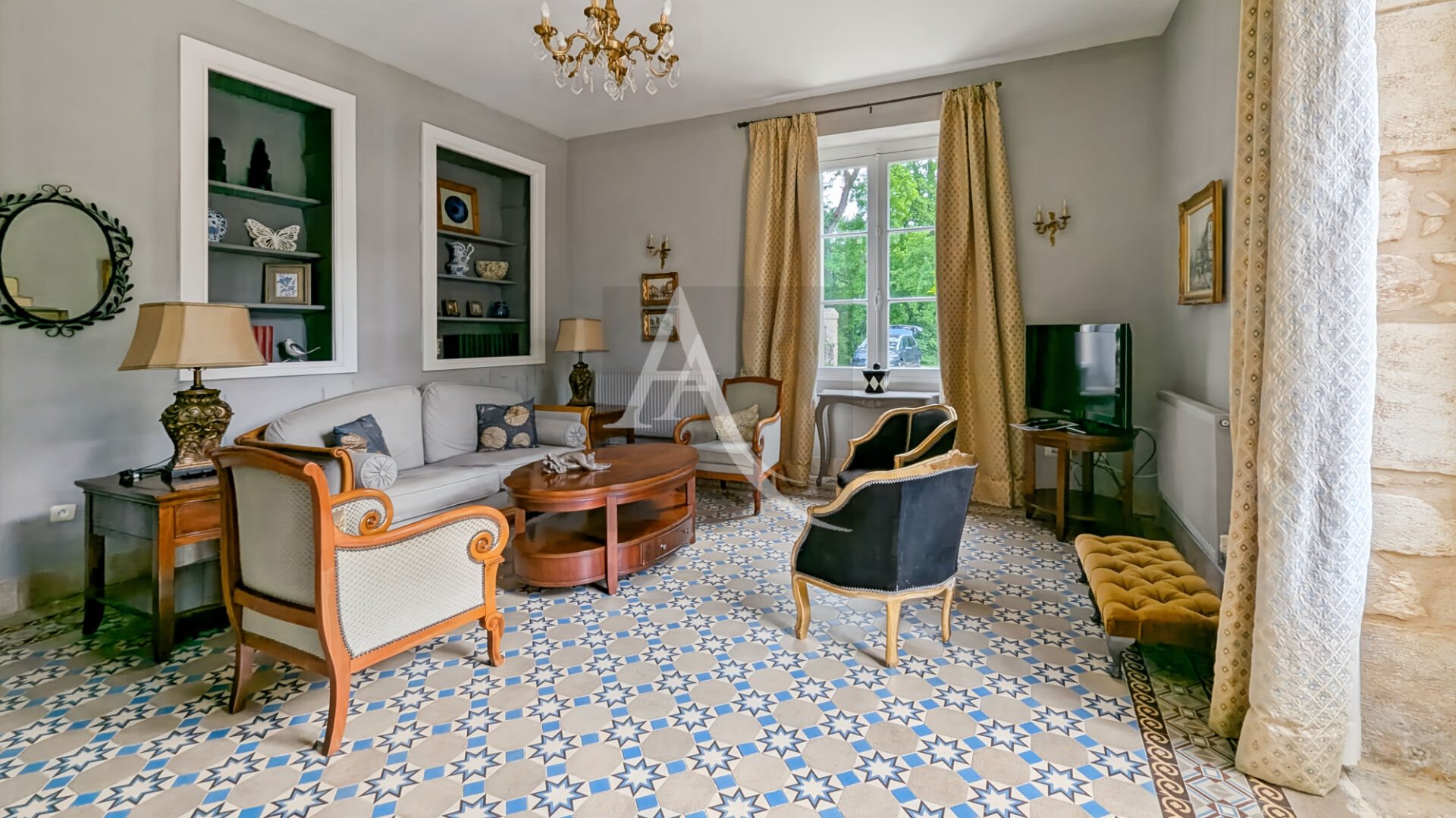 Maison à vendre, 717m², Saint-Front-sur-Lémance