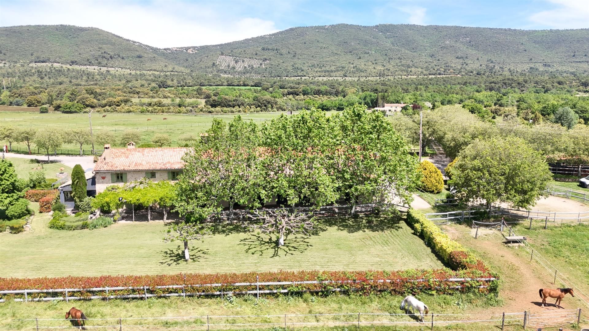 Maison à vendre, 146m², Aups