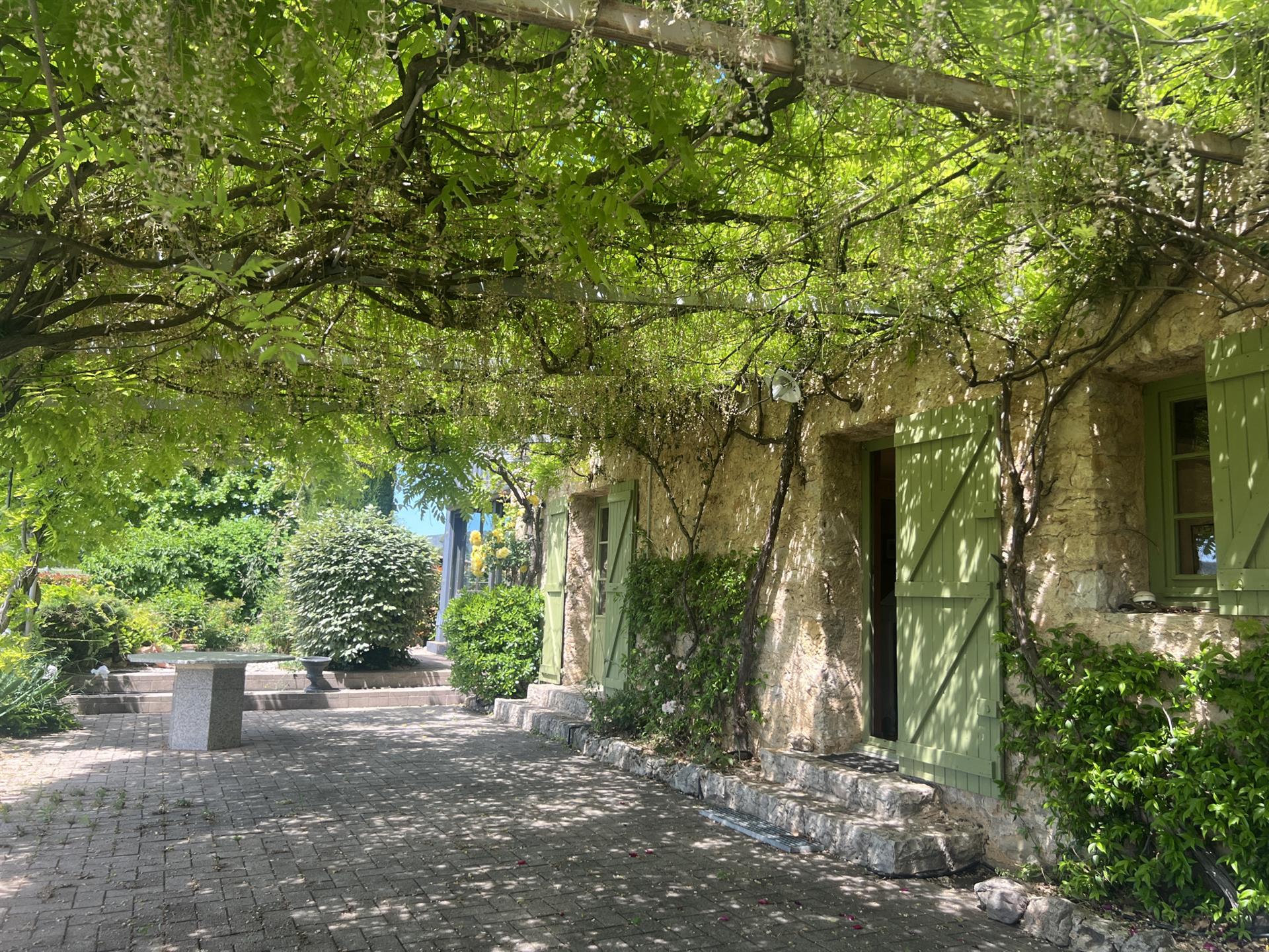 Maison à vendre, 146m², Aups