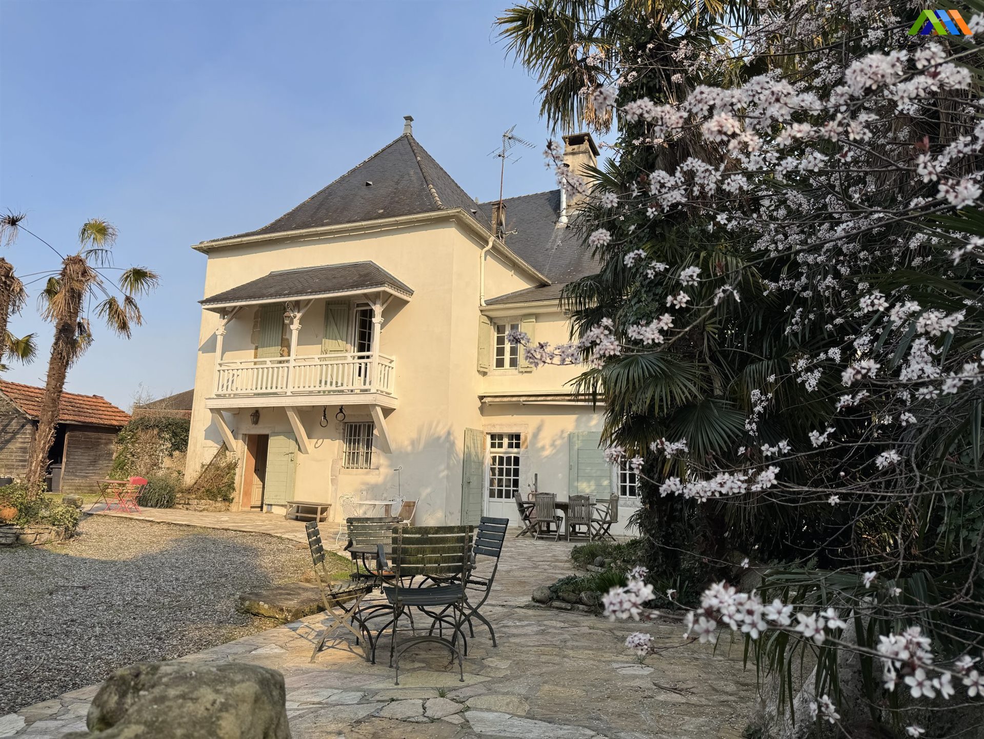 Maison à vendre, 408m², Sauveterre-de-Béarn