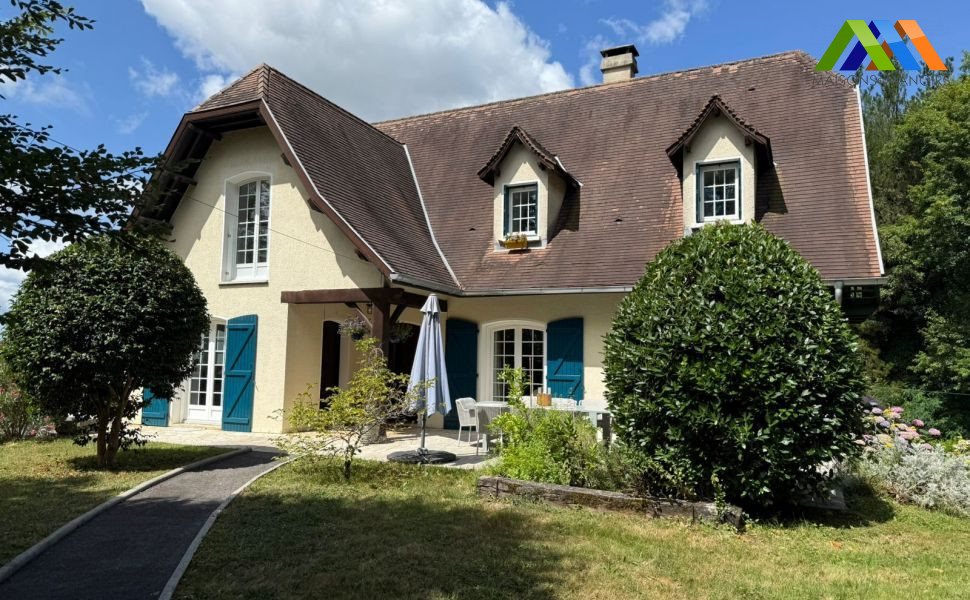 Maison à vendre, 160m², Lucq-de-Béarn