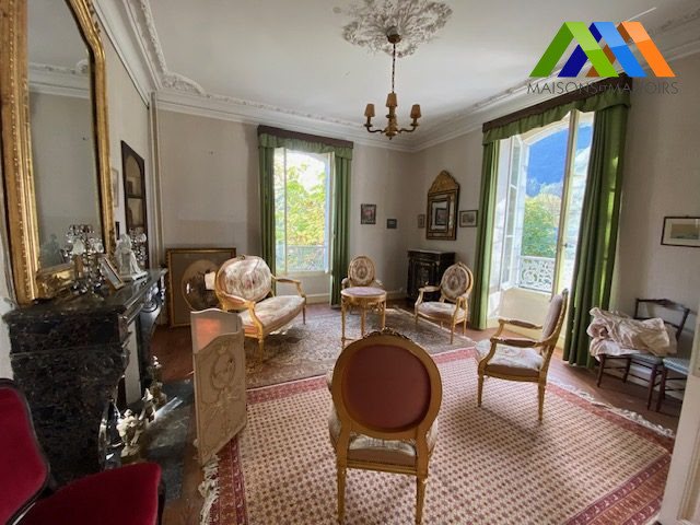 Maison à vendre, 350m², Louvie-Juzon