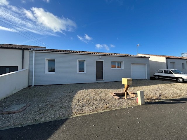 Maison à louer, 76m², Saint-Paul-Mont-Penit